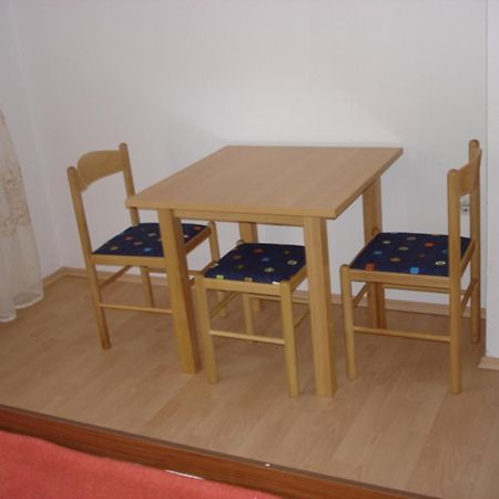 Apartments Vjera Krk Town Dış mekan fotoğraf