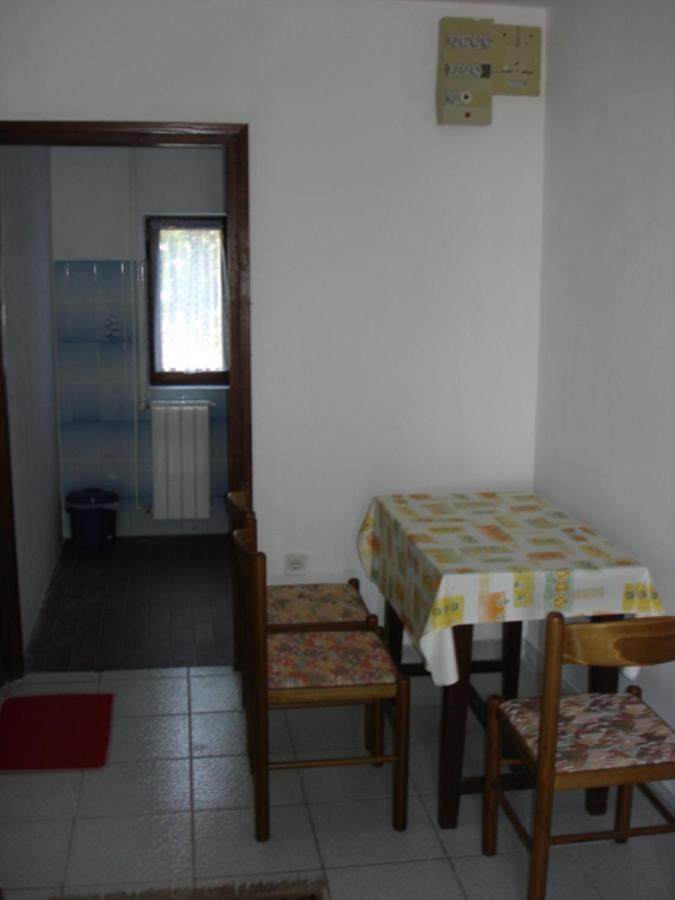 Apartments Vjera Krk Town Oda fotoğraf